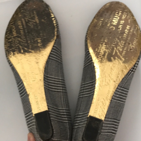 Beverly Feldman Peep Toe Wedge - Picture 4 of 5